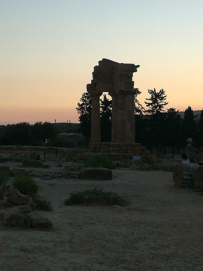 L'Alba Sui Templi Panzió Agrigento Kültér fotó